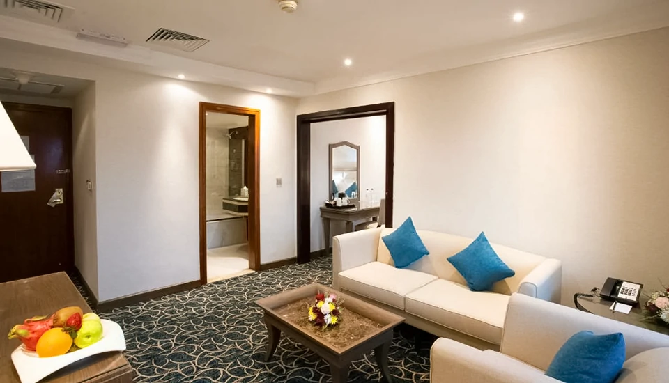 هتل کارلتون تاور دبی